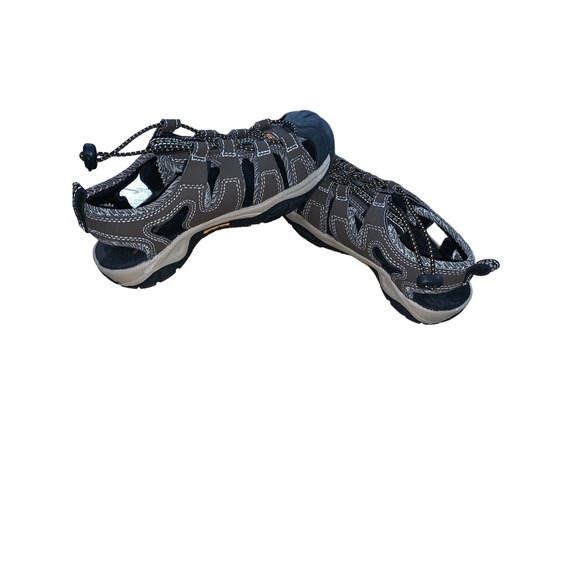 sketchers boys shoes